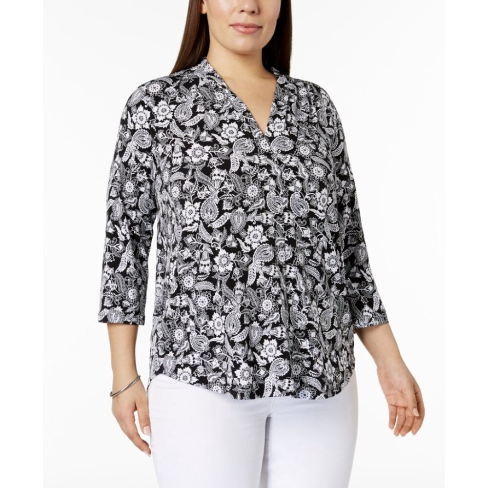 Charter Club Top size XL Black White Floral Stretch Knit V Neck Office Career